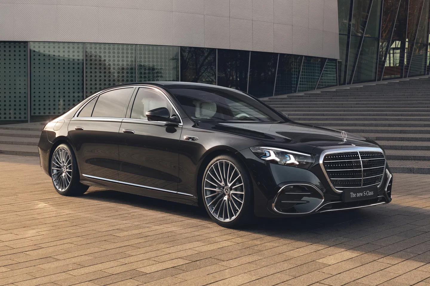 Mercedes-Benz S-Class in the UAE: The Flagship Luxury Sedan, Explained article cover illustration for Wheels2Deals