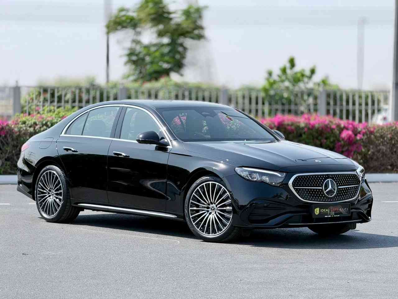 Gallery image of  {"id":161,"name":"E-Class","company_id":42,"type_id":8,"created_at":"2025-02-06T17:53:17.000000Z","updated_at":"2025-02-06T17:53:17.000000Z"}