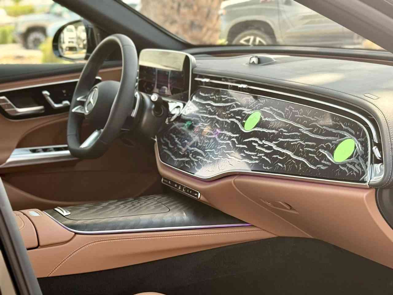 Gallery image of  {"id":161,"name":"E-Class","company_id":42,"type_id":8,"created_at":"2025-02-06T17:53:17.000000Z","updated_at":"2025-02-06T17:53:17.000000Z"}