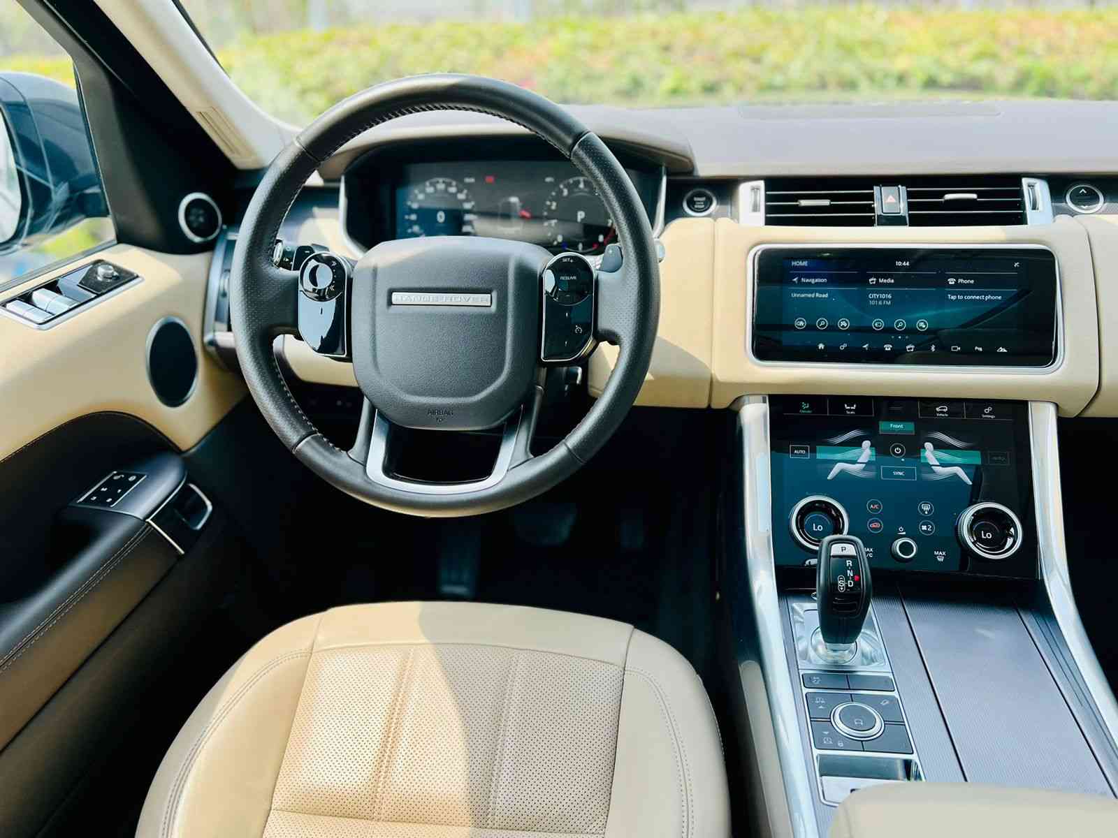 Gallery image of  {"id":122,"name":"Range Rover Sport","company_id":37,"type_id":1,"created_at":"2025-02-06T17:53:17.000000Z","updated_at":"2025-02-06T17:53:17.000000Z"}