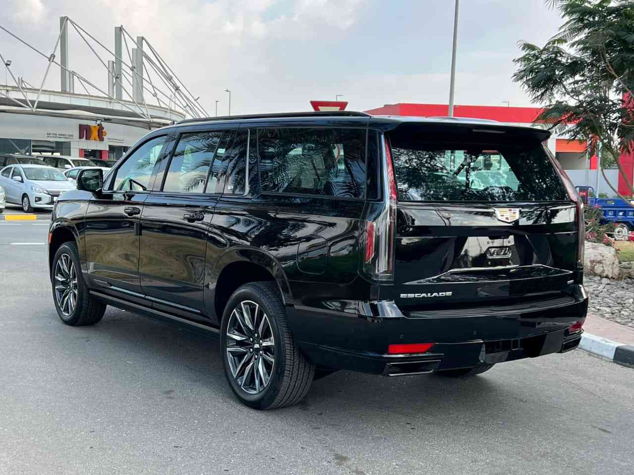Gallery image of  {"id":53,"name":"Escalade","company_id":14,"type_id":1,"created_at":"2025-02-06T17:53:17.000000Z","updated_at":"2025-02-06T17:53:17.000000Z"}