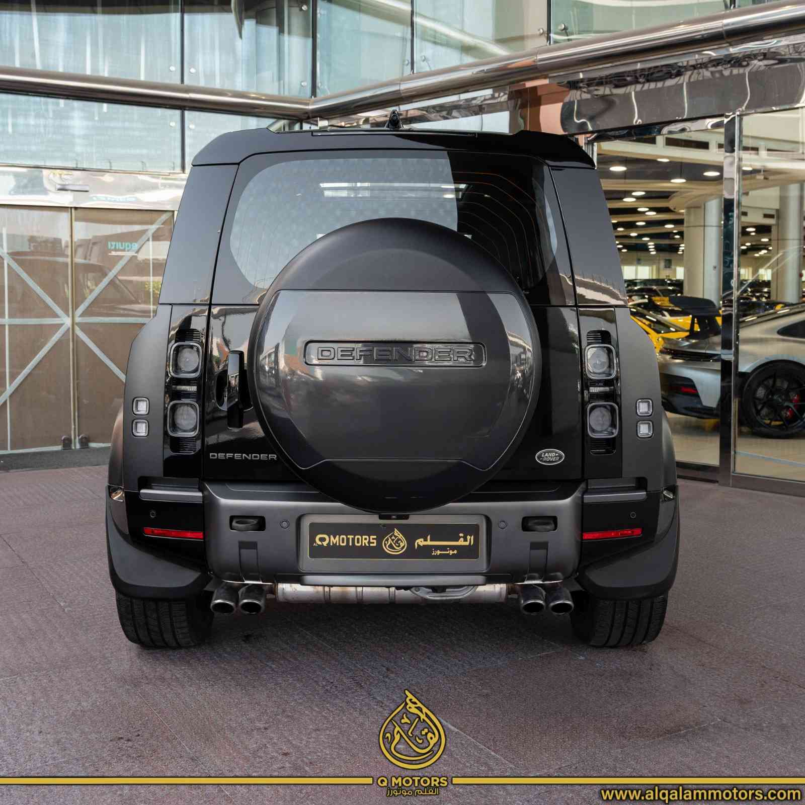 Gallery image of  {"id":2019,"name":"Defender 110","company_id":37,"type_id":1,"created_at":"2025-02-06T17:53:18.000000Z","updated_at":"2025-02-06T17:53:18.000000Z"}