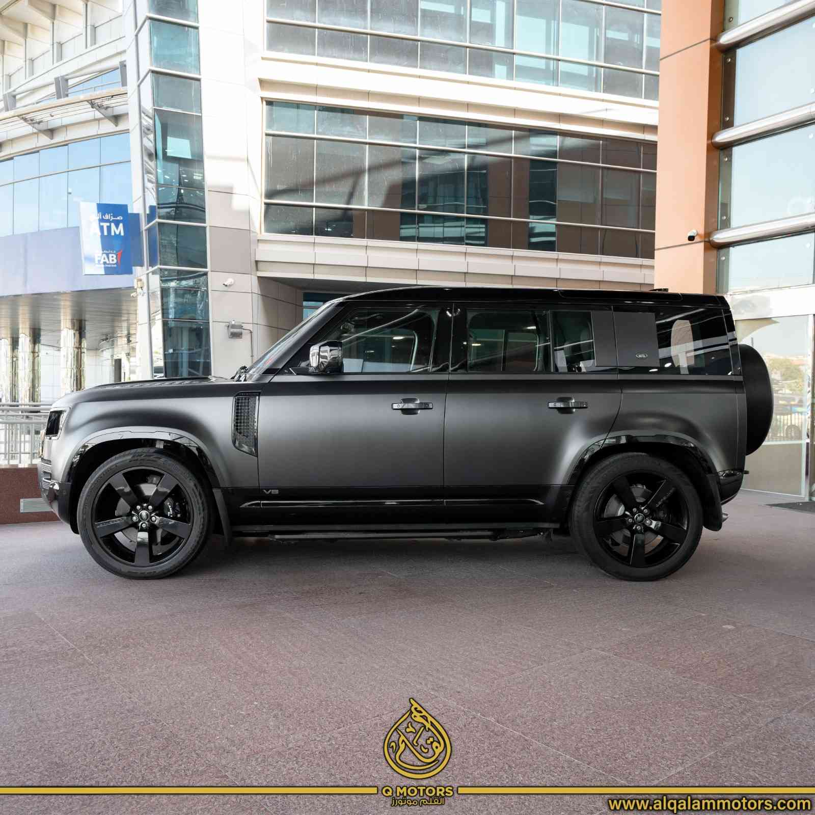 Gallery image of  {"id":2019,"name":"Defender 110","company_id":37,"type_id":1,"created_at":"2025-02-06T17:53:18.000000Z","updated_at":"2025-02-06T17:53:18.000000Z"}