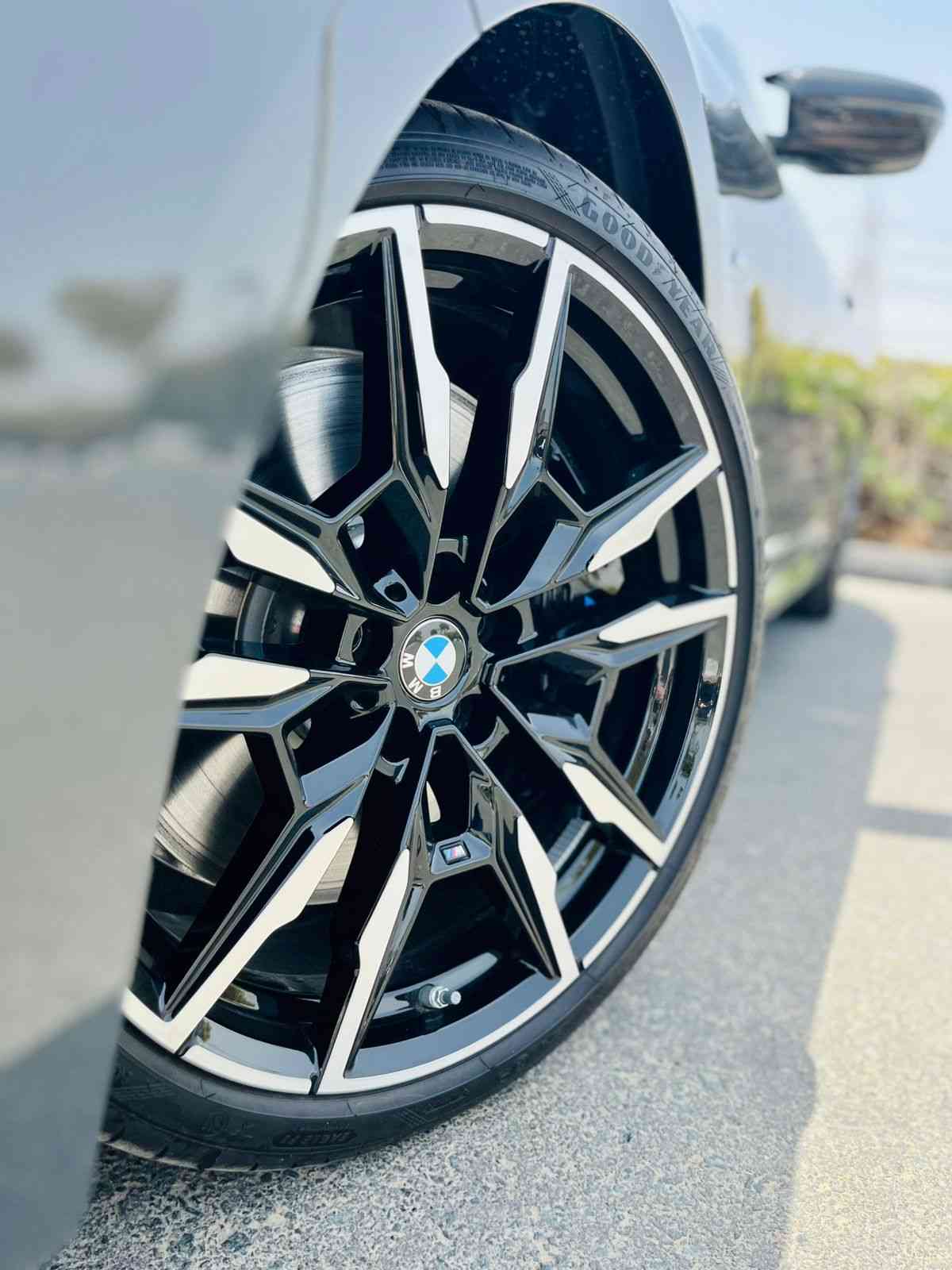 Gallery image of  {"id":2130,"name":"M850i","company_id":10,"type_id":6,"created_at":"2025-02-08T09:41:17.000000Z","updated_at":"2025-02-08T09:41:17.000000Z"}