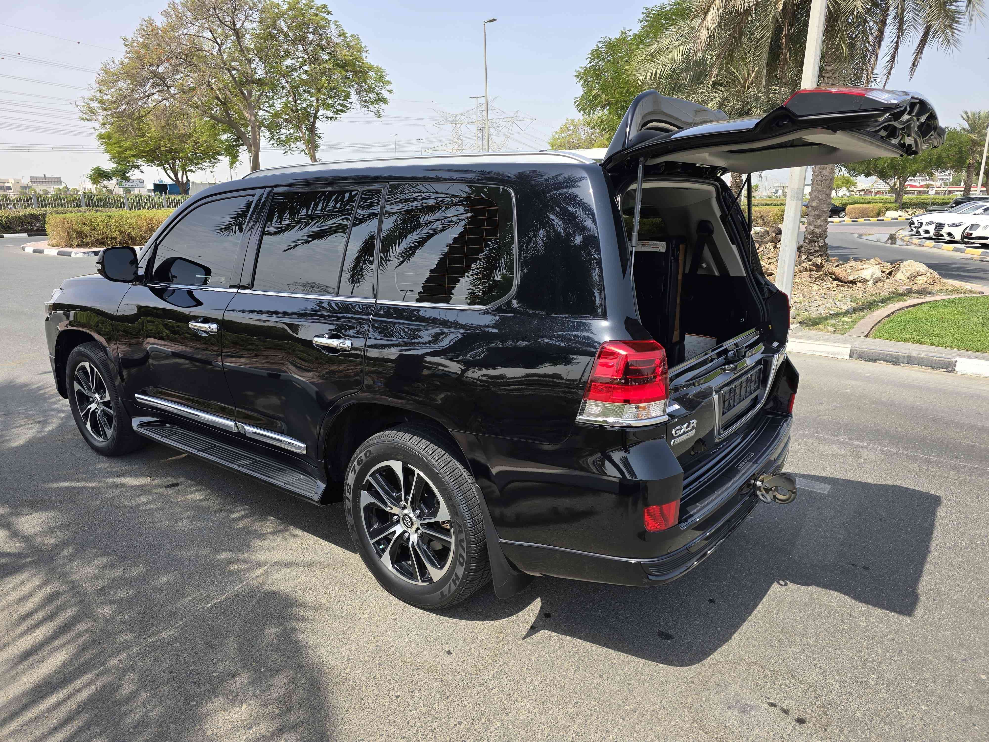 Gallery image of  {"id":212,"name":"Land Cruiser","company_id":65,"type_id":1,"created_at":"2025-02-06T17:53:17.000000Z","updated_at":"2025-02-06T17:53:17.000000Z"}