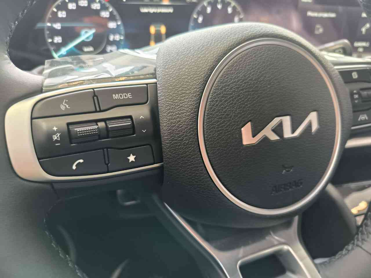 Gallery image of  {"id":114,"name":"Sportage","company_id":33,"type_id":1,"created_at":"2025-02-06T17:53:17.000000Z","updated_at":"2025-02-06T17:53:17.000000Z"}
