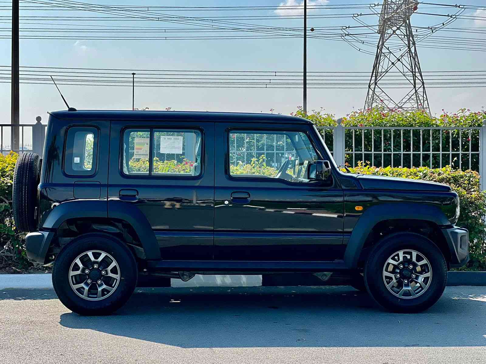 Gallery image of  {"id":2134,"name":"Jimny","company_id":62,"type_id":1,"created_at":"2025-02-08T19:35:09.000000Z","updated_at":"2025-02-08T19:35:09.000000Z"}