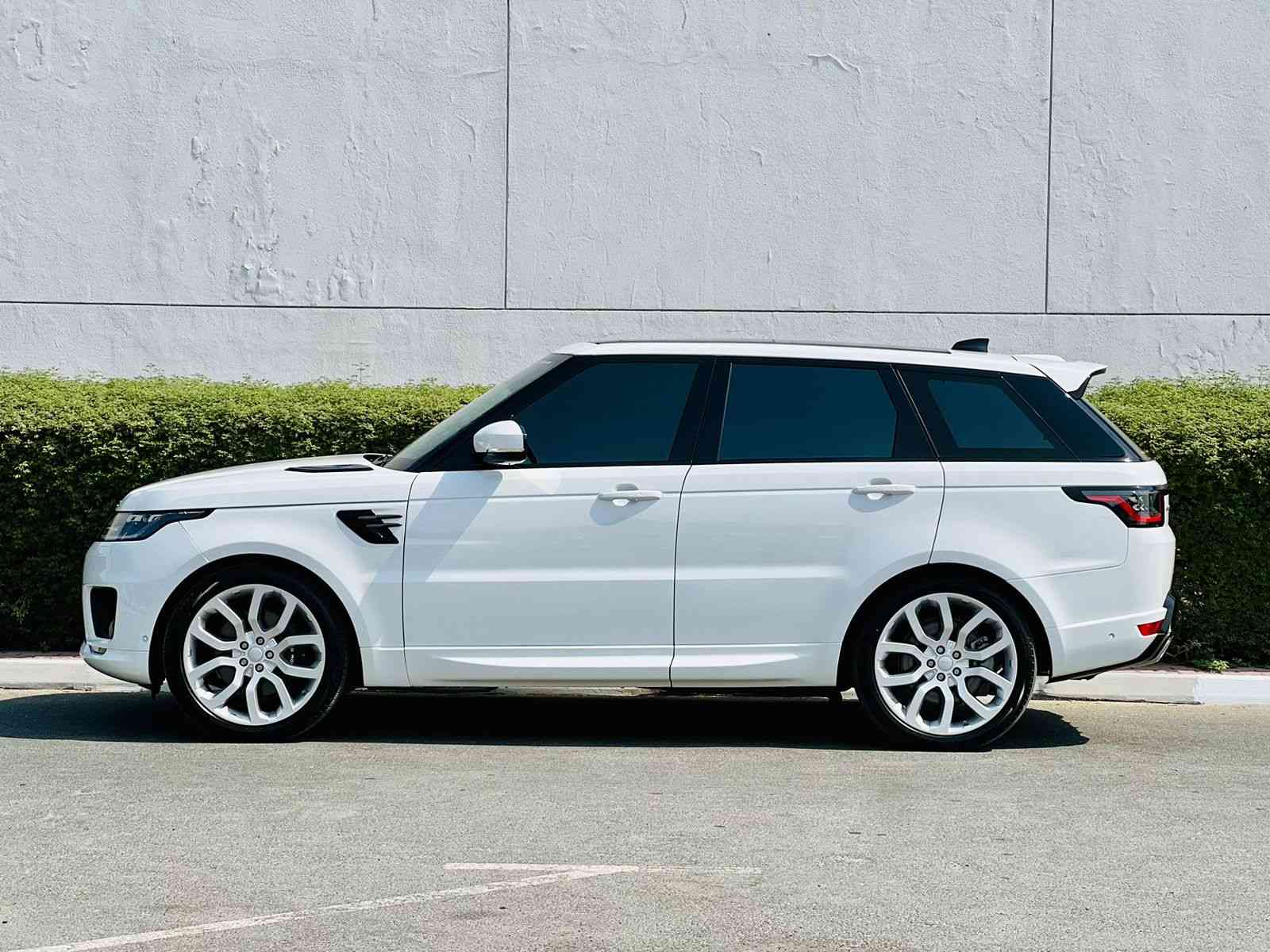 Gallery image of  {"id":122,"name":"Range Rover Sport","company_id":37,"type_id":1,"created_at":"2025-02-06T17:53:17.000000Z","updated_at":"2025-02-06T17:53:17.000000Z"}