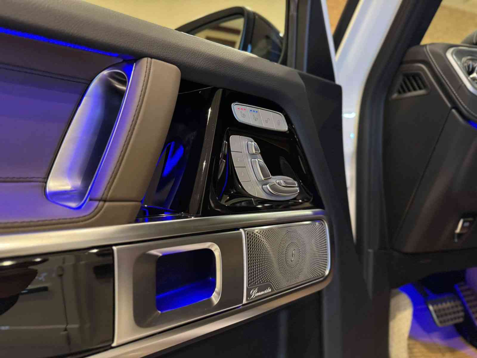 Gallery image of  {"id":2133,"name":"G63 AMG","company_id":42,"type_id":11,"created_at":"2025-02-08T18:39:47.000000Z","updated_at":"2025-02-08T18:39:47.000000Z"}