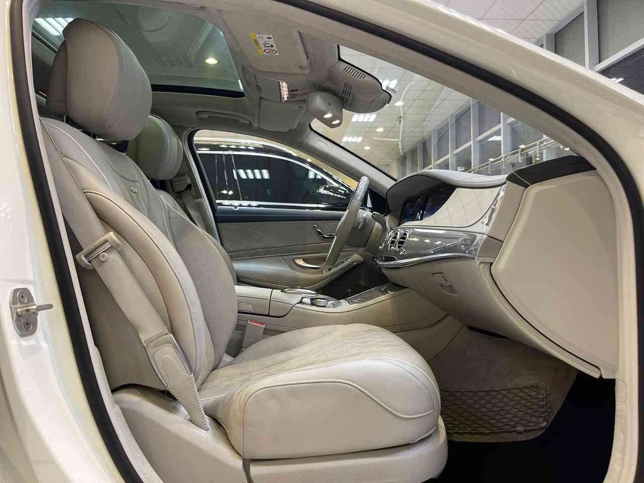 Gallery image of  {"id":405,"name":"S-Class","company_id":42,"type_id":8,"created_at":"2025-02-06T17:53:17.000000Z","updated_at":"2025-02-06T17:53:17.000000Z"}